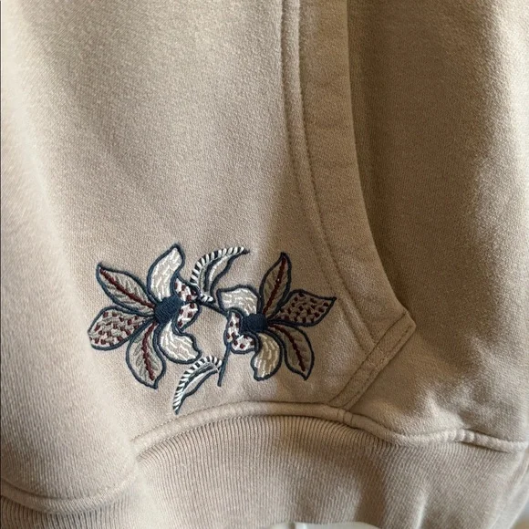 Abercrombie and Fitch Embroidered Women's Hoodie - Cream size Small - Picture 3 of 7